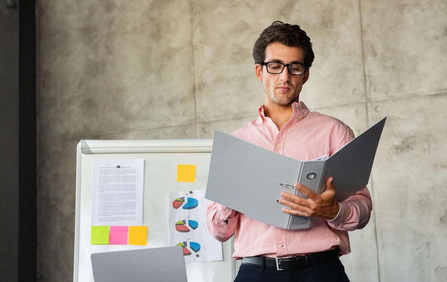 Man Resolving Workplace Issues — Fluentize ESL Lesson