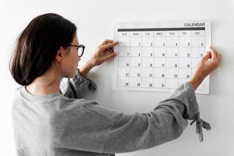 ESL Lesson: Days of Week & Months of Year — Fluentize